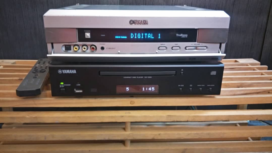 Yamaha Home Theater Amplifier VS-10 and Yamaha CD-1300 