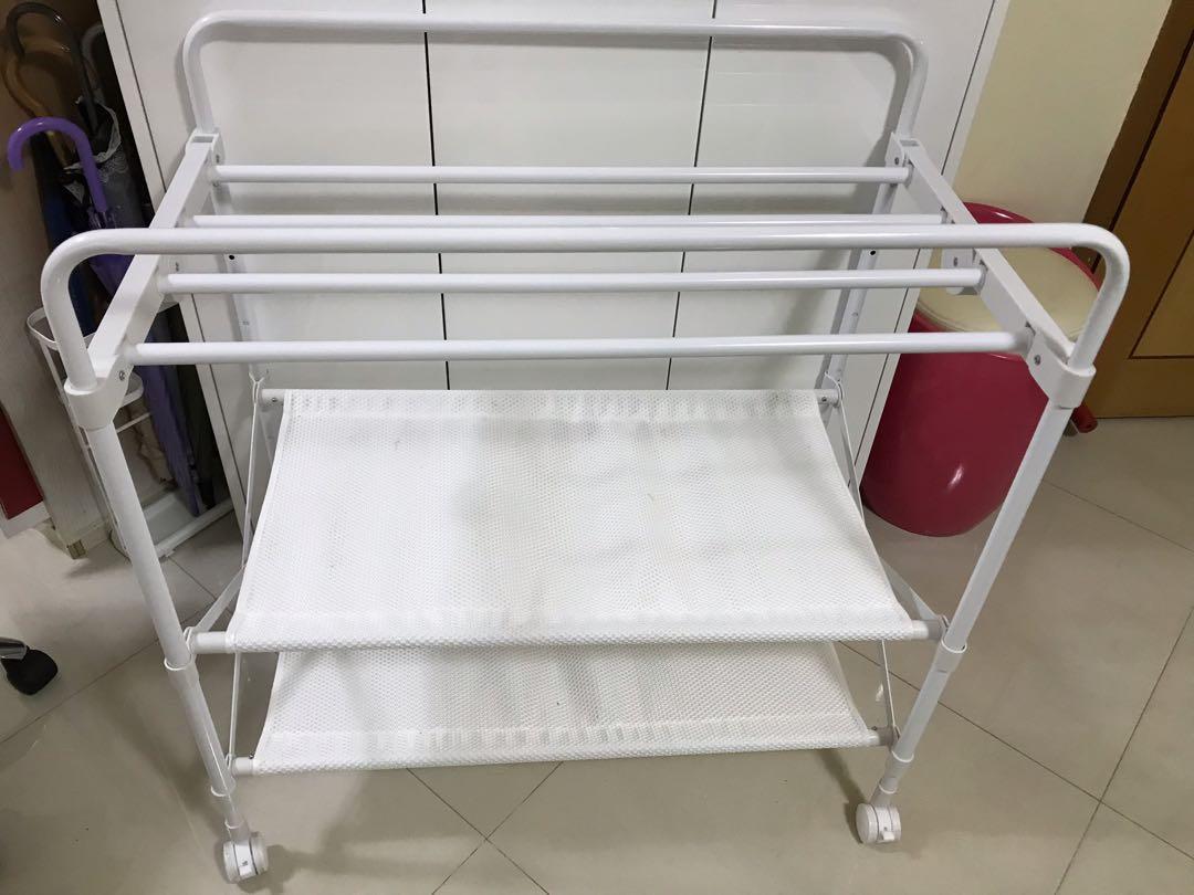 fold up changing table
