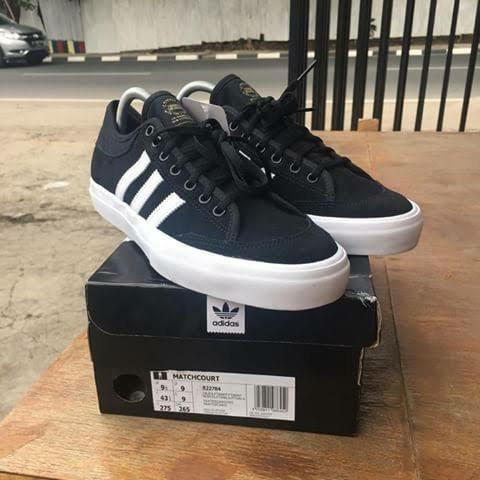 Adidas b22784 sale