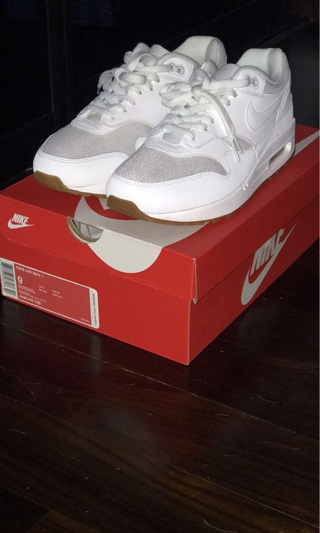Air max 1 triple white gum shop