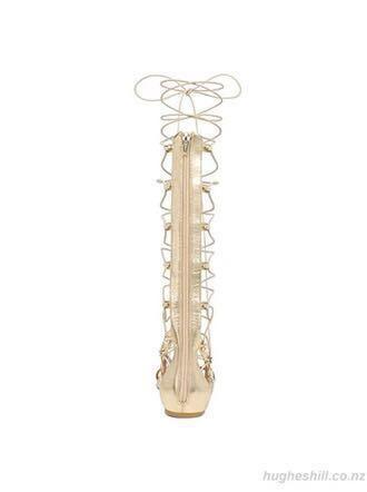 aldo lexandra gladiator strappy knee high sandals (Category: Flats & Sandals) located in Muntinlupa City. Submitted by internationalxx (Listing ID 189456835, Image 2). Description: used once still as good as new with box size 7 no flaws gold in color original price ranges from 4-5k rfs: decluttering .