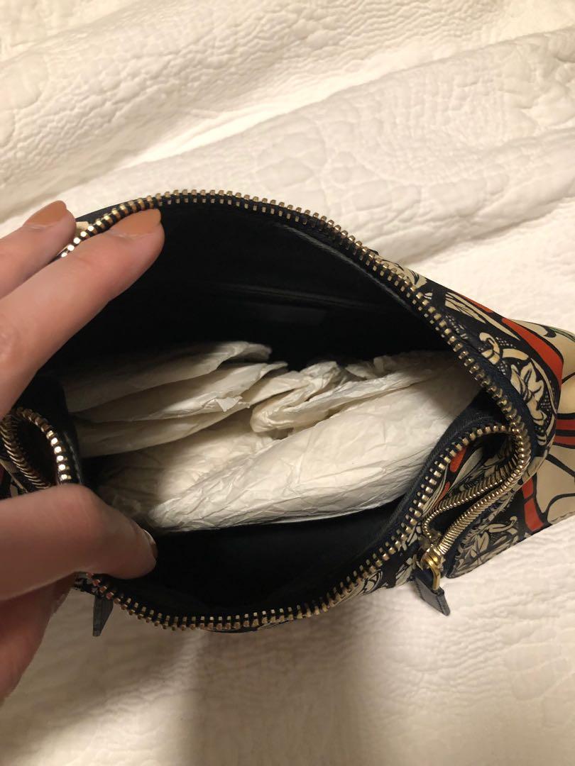 Mcqueen de manta clutch store