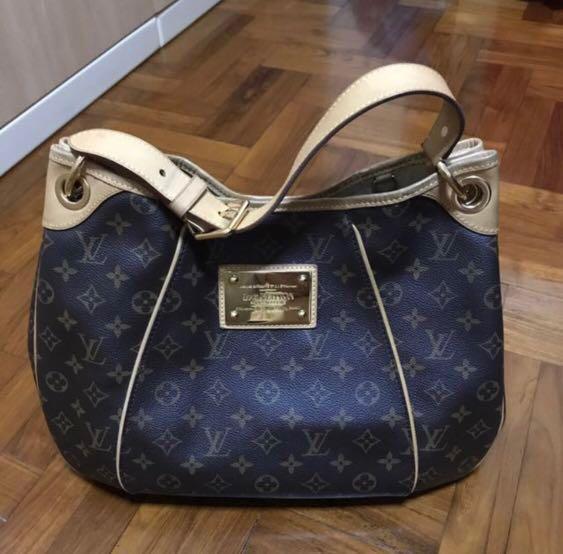vuitton bag price