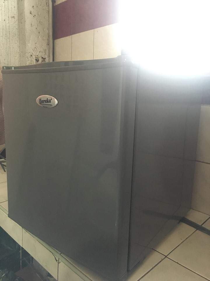 Eureka Mini Refrigerator, TV & Home Appliances, Kitchen Appliances