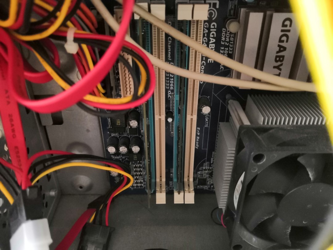 Gigabyte g41m combo motherboard discount