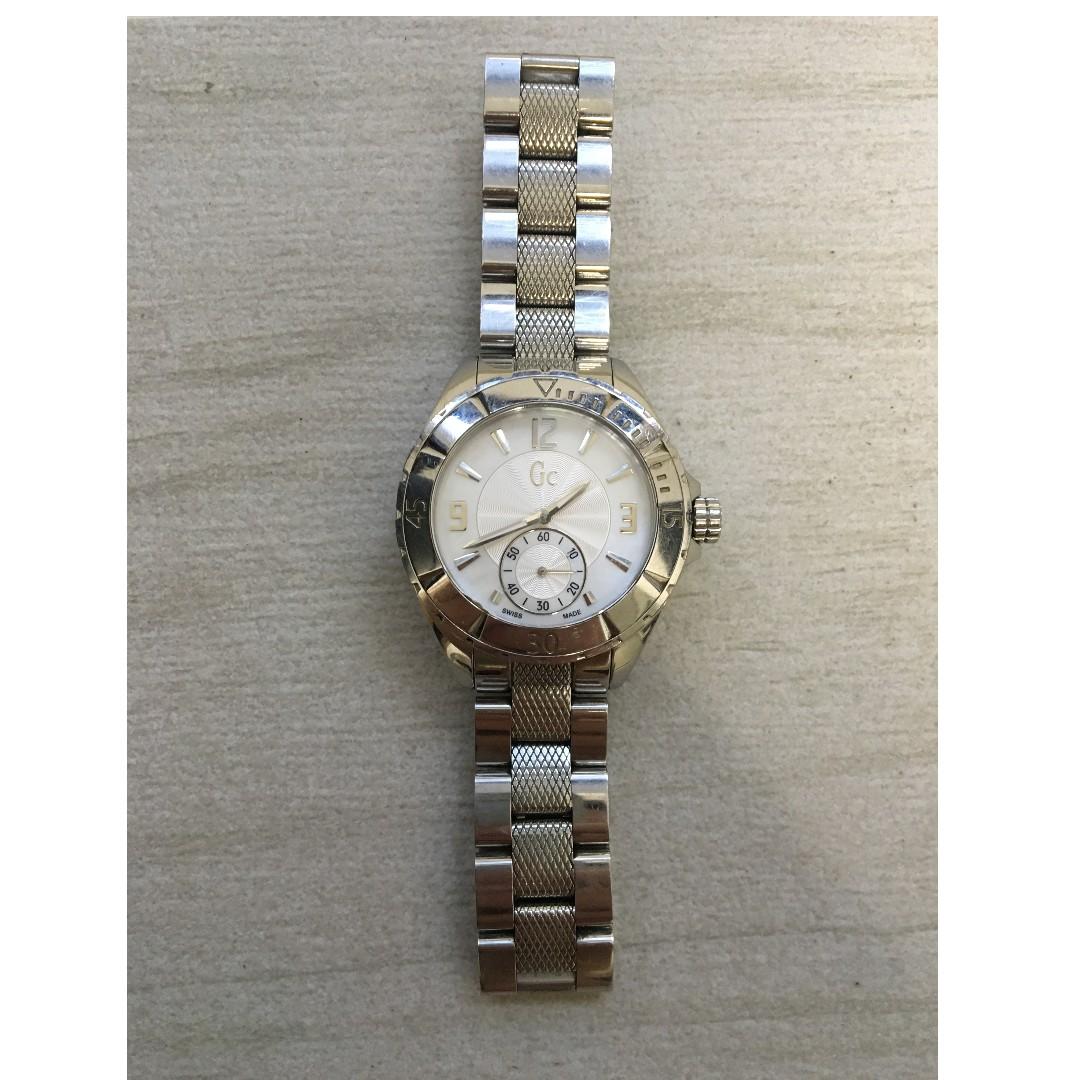 Guess Collection Gc Sport Class Ladies Watch A70000l Luxury Watches On Carousell