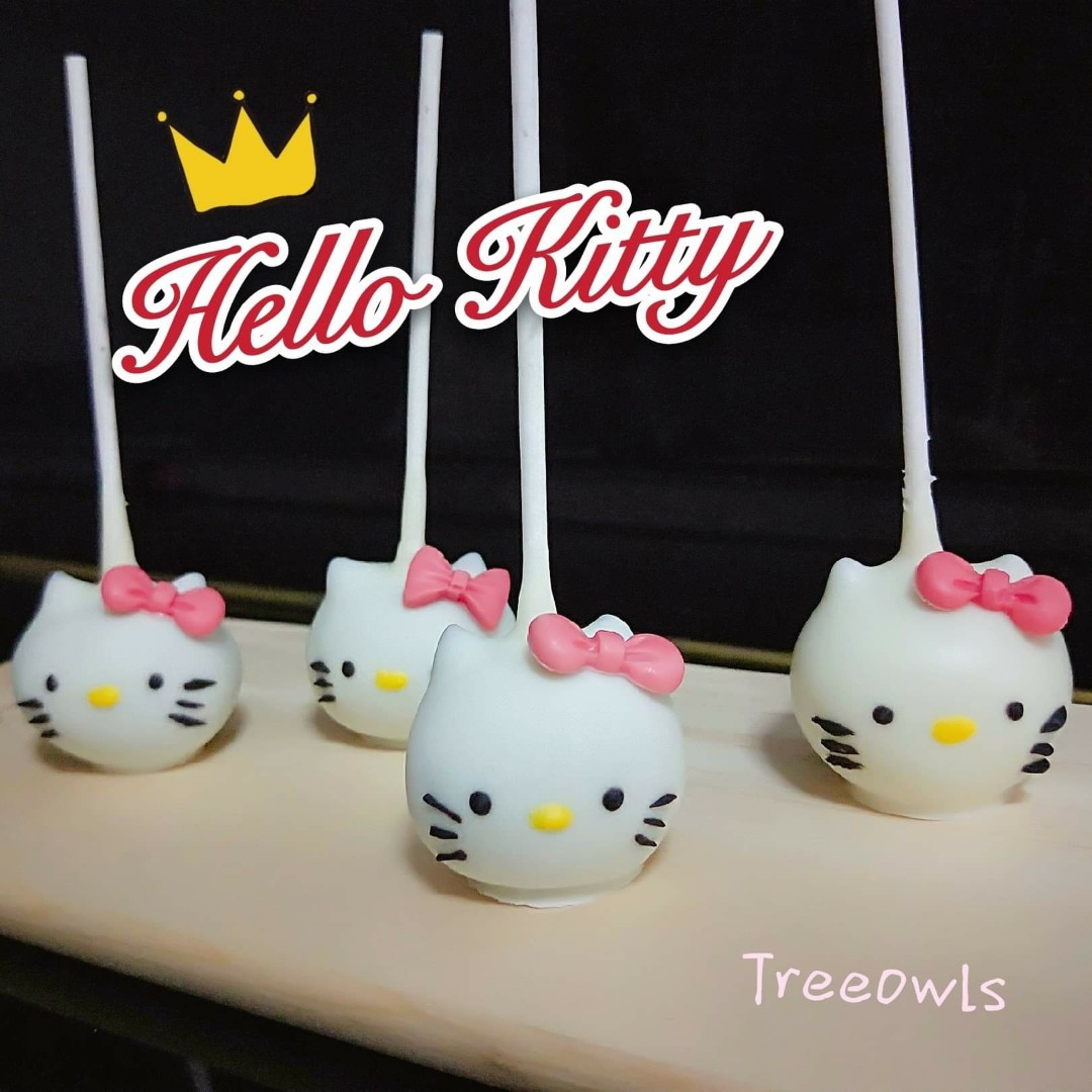 Hello Kitty Cake Pop Food Drinks Baked Goods On Carousell