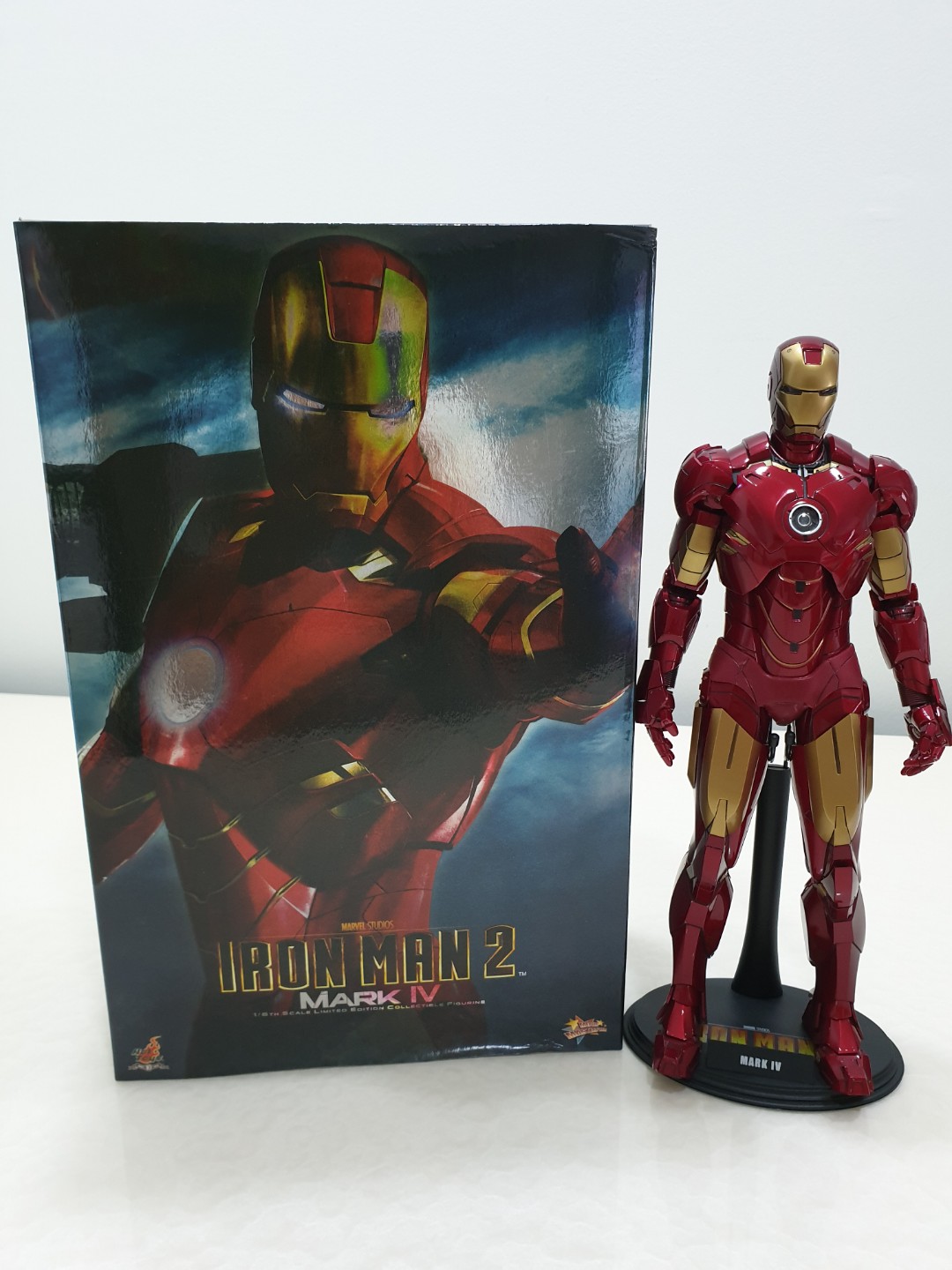 Hot Toys Iron Man Mark IV (MMS 123 