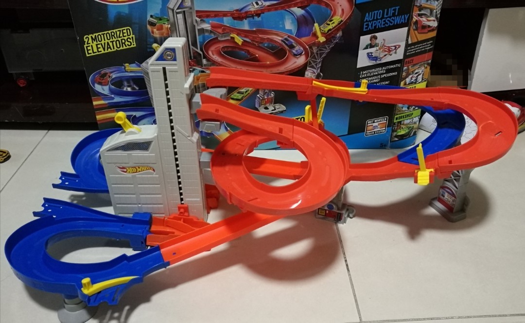 hot wheels track auto lift expressway