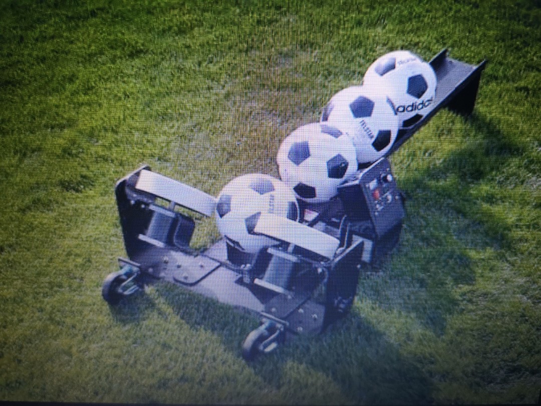 soccer pitching machine