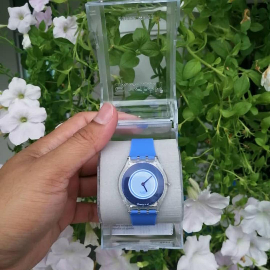 SWATCH SKIN MODEL PUERTO AZUL RESTYLED Women s Fashion Watches