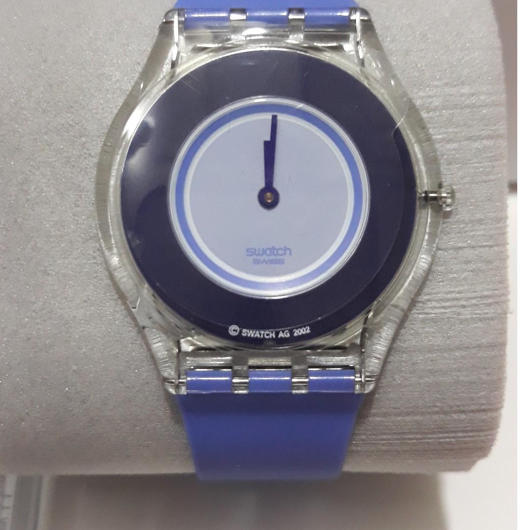 Swatch store skin azul