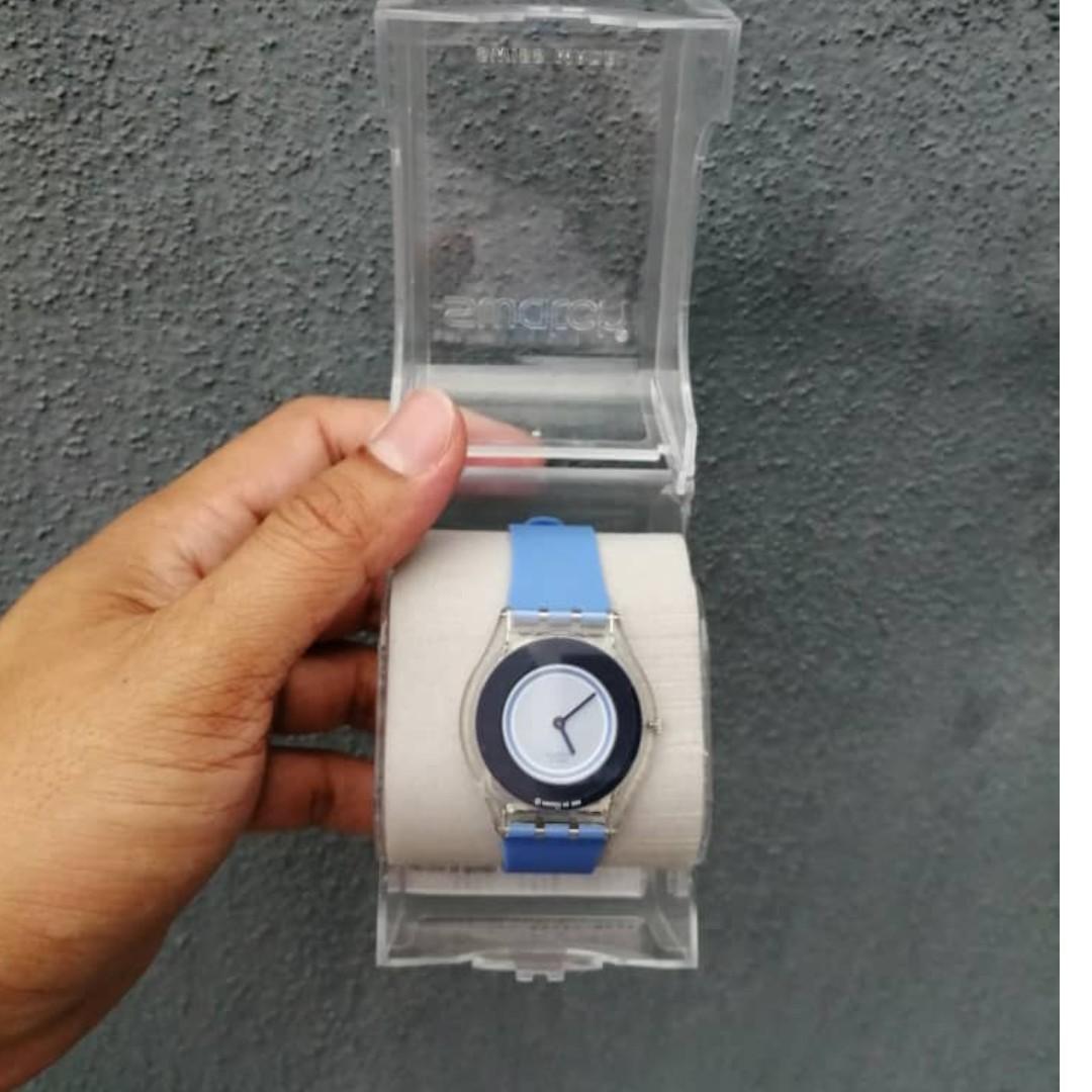 SWATCH SKIN MODEL PUERTO AZUL RESTYLED Women s Fashion Watches