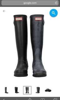 Hunter Boots Size 9 & socks