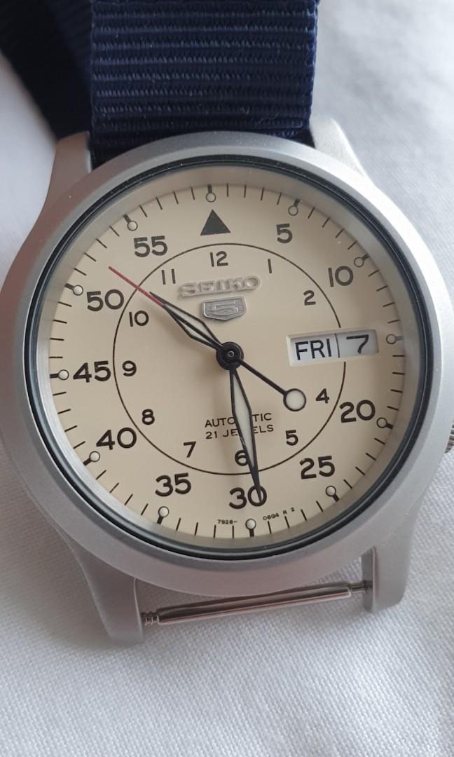 Brand New Seiko 5 Snk805k2 Automatic Watch Men S Fashion Watches On Carousell