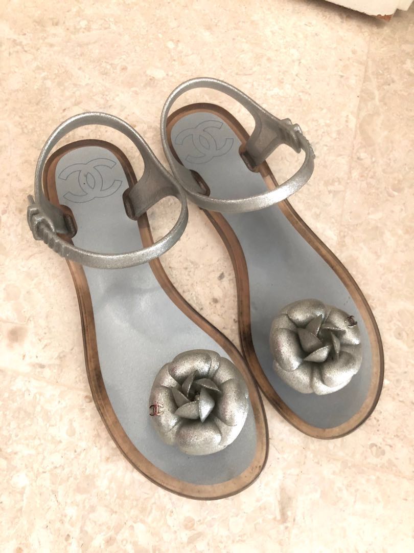 chanel black jelly slides