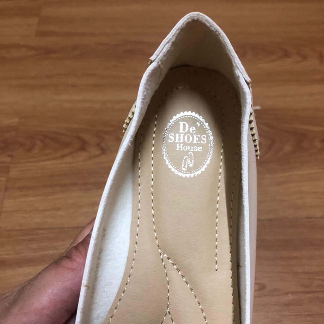 De shoes new arrivals house