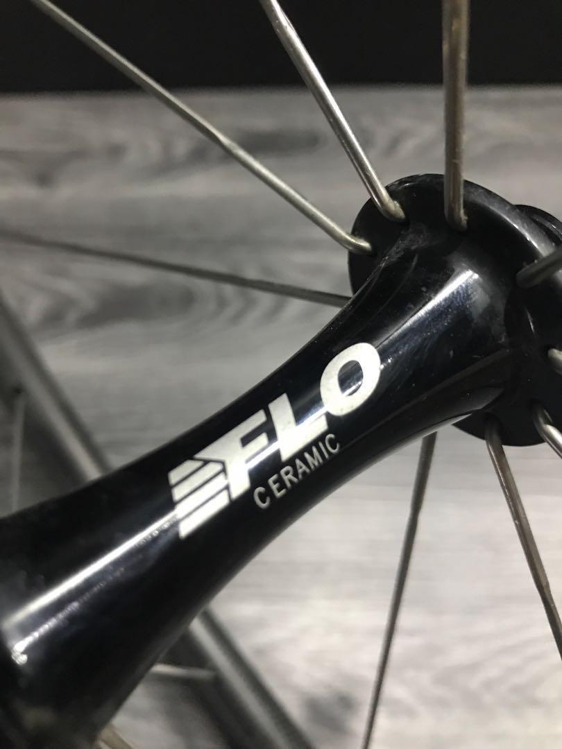 FLO 60 90 Aluminum Carbon wheelset Sports Equipment Bicycles