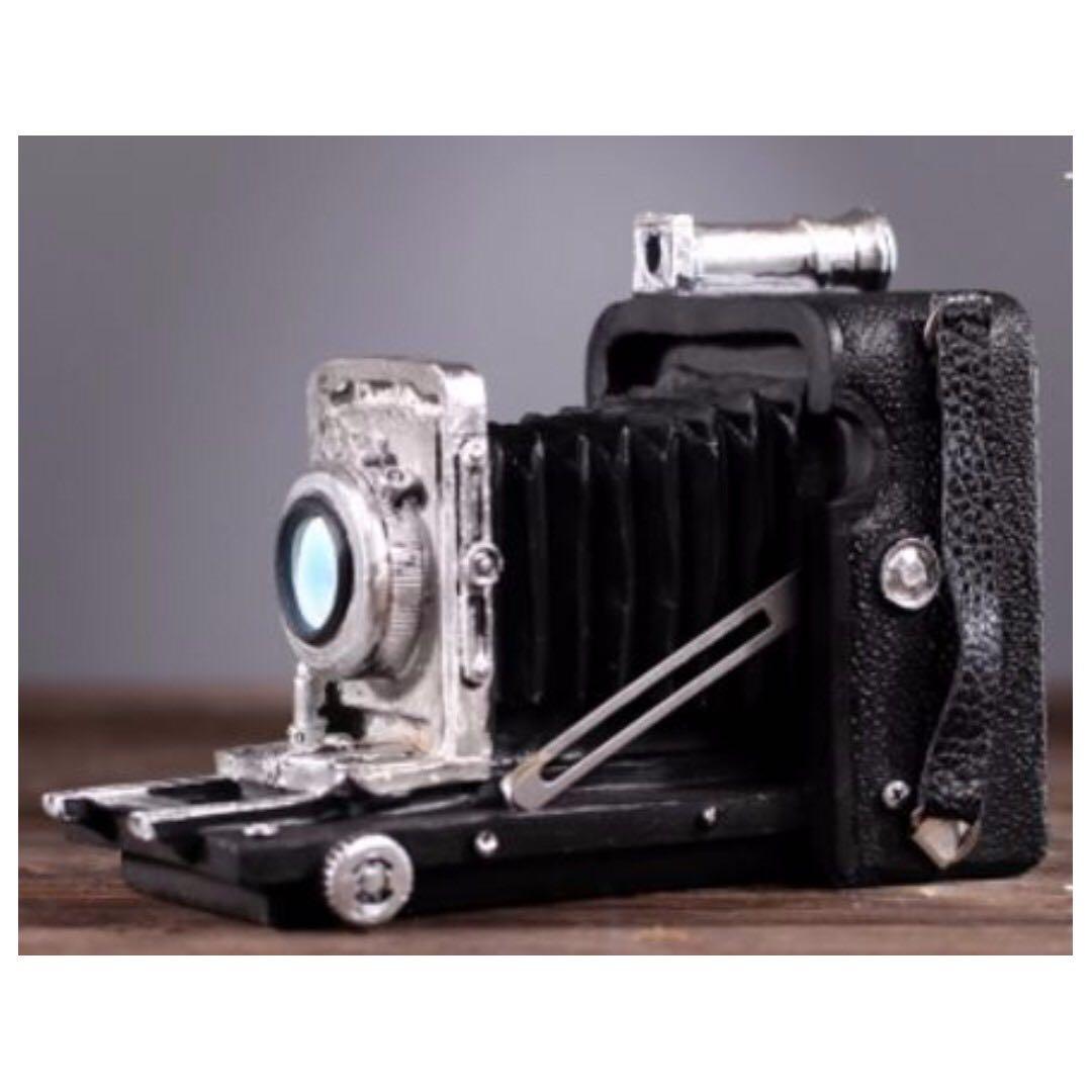 Folding Grafalex type replica camera, Photography, Photography ...
