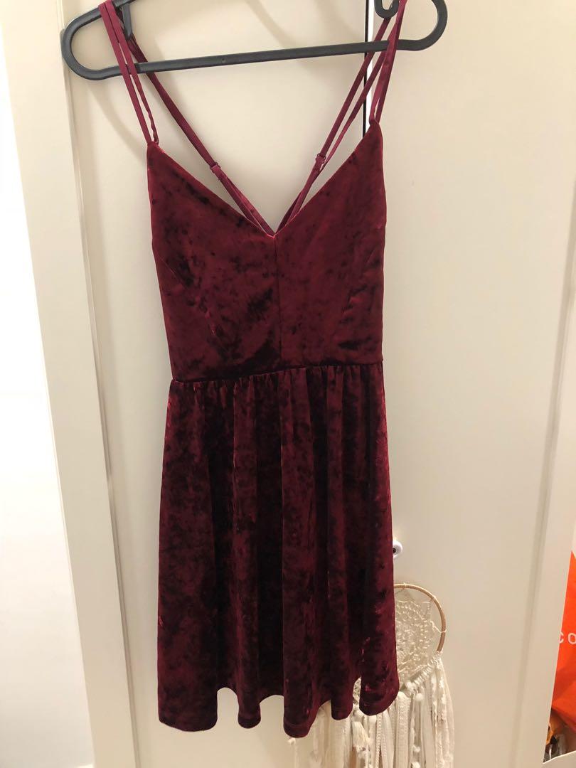 Forever 21 Maroon Satin Dress Women S Fashion Clothes Dresses Skirts On Carousell