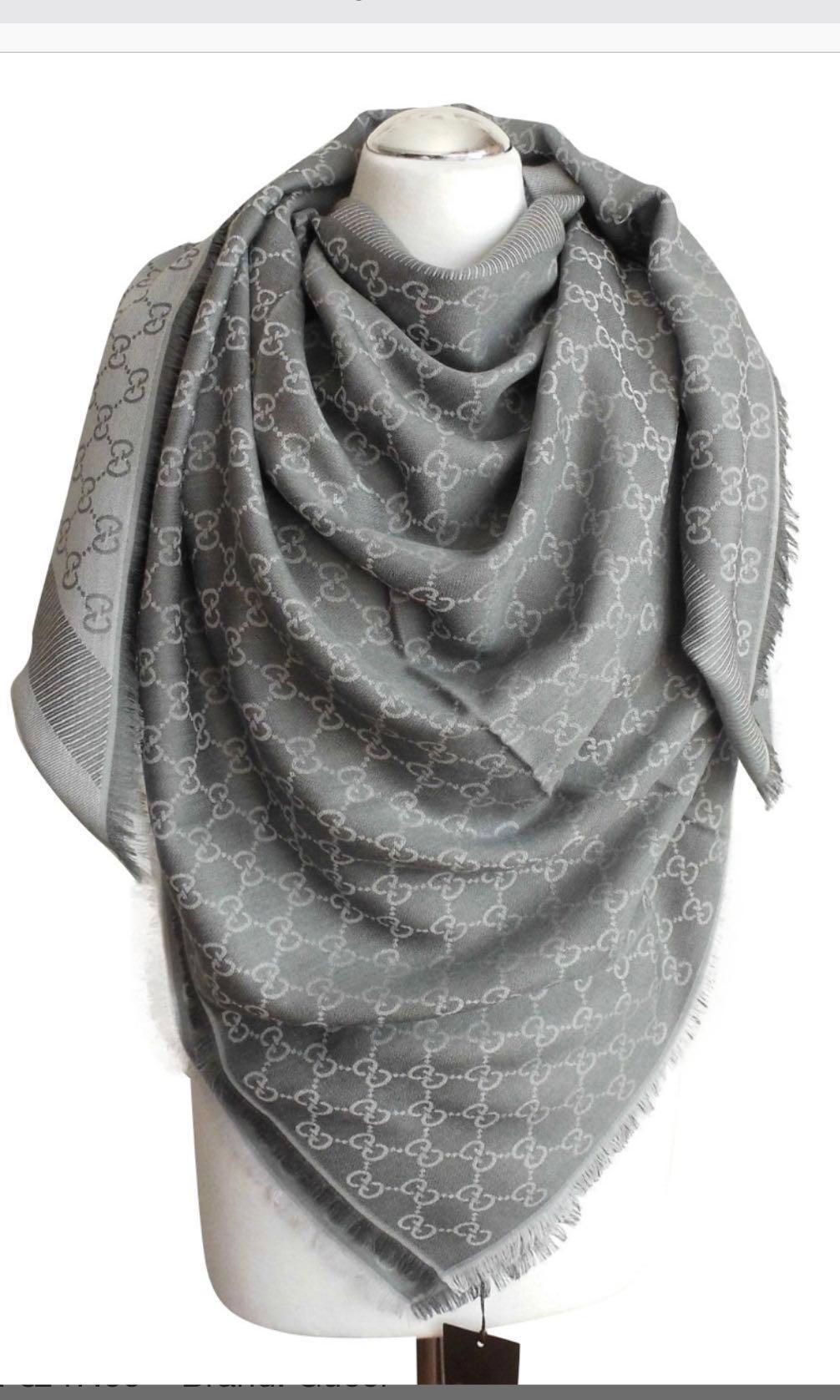 gucci scarf light grey