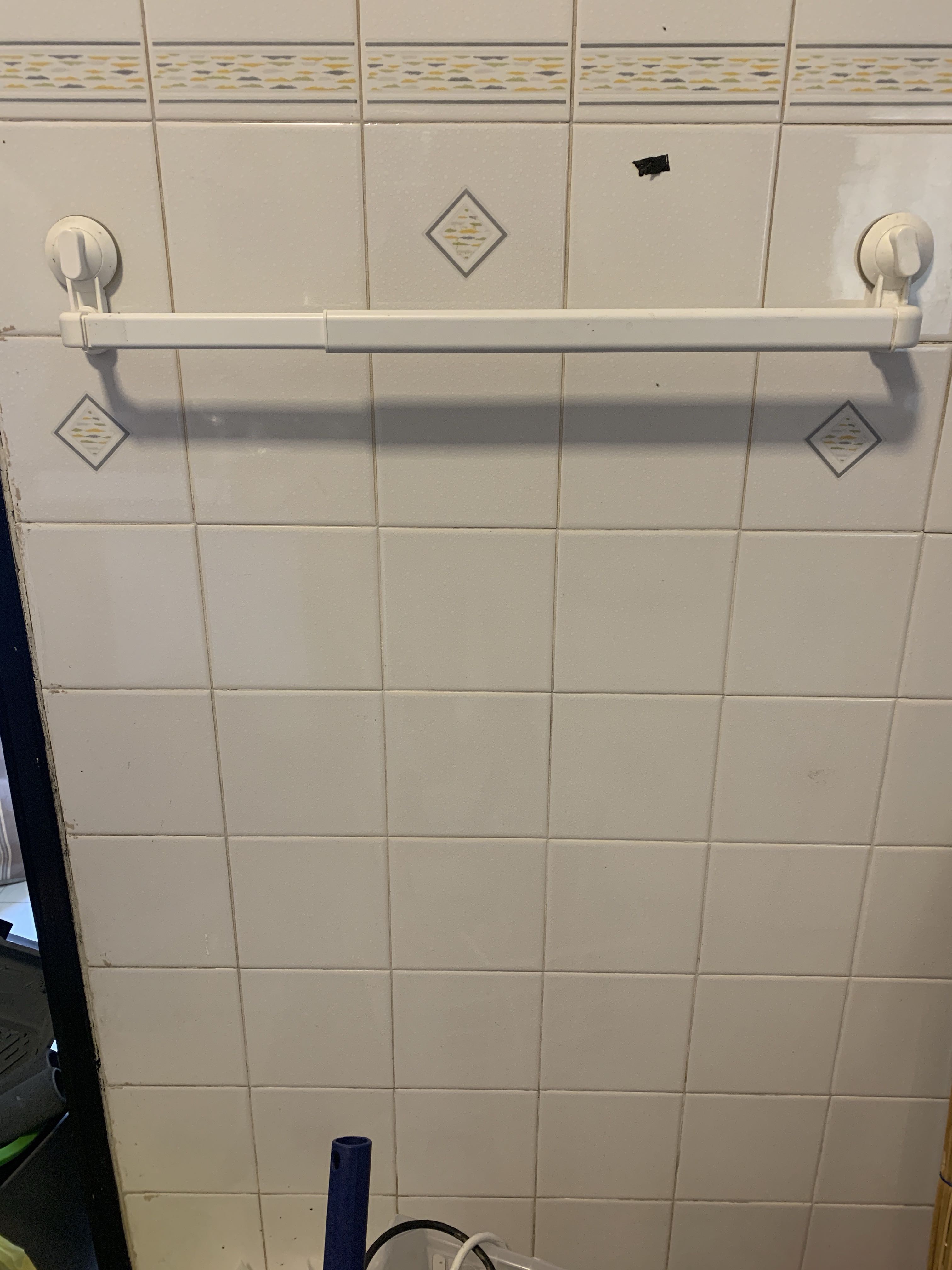 Ikea no drill adjustable hanger, Furniture & Home Living, Furniture