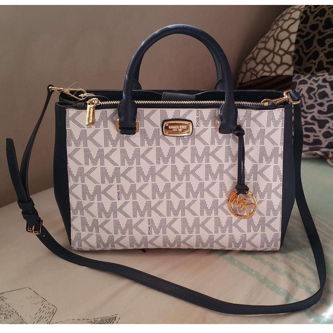Michael kors sling bag authentic hot sale