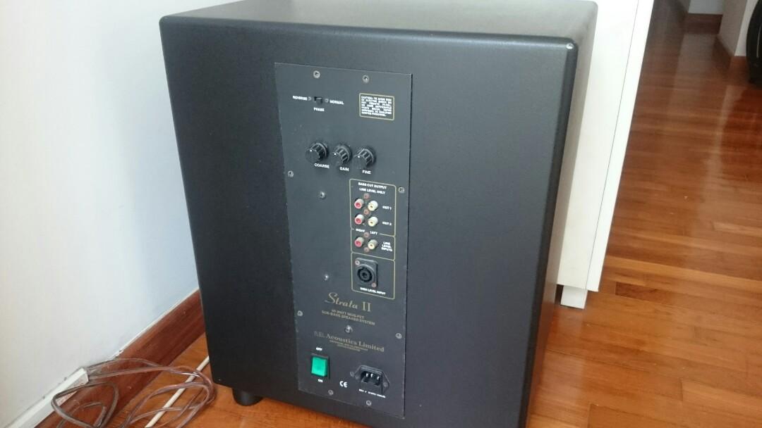 REL Strata ll subwoofer