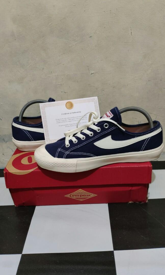Sepatu Compass Gazelle Low Navy Fesyen Pria Sepatu Sneakers Di Carousell