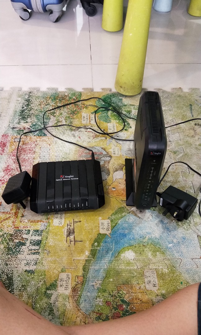 Singtel modem and router / optical network terminal, Computers & Tech ...