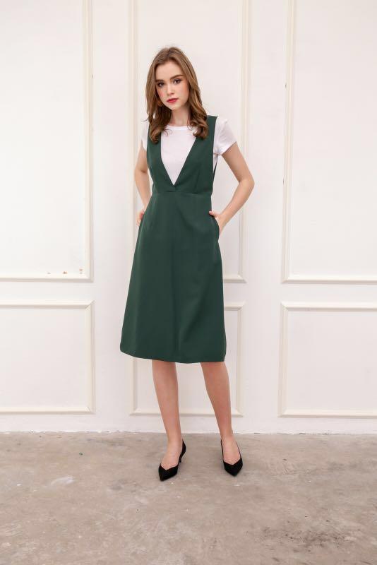 Deep v sales neck pinafore dress