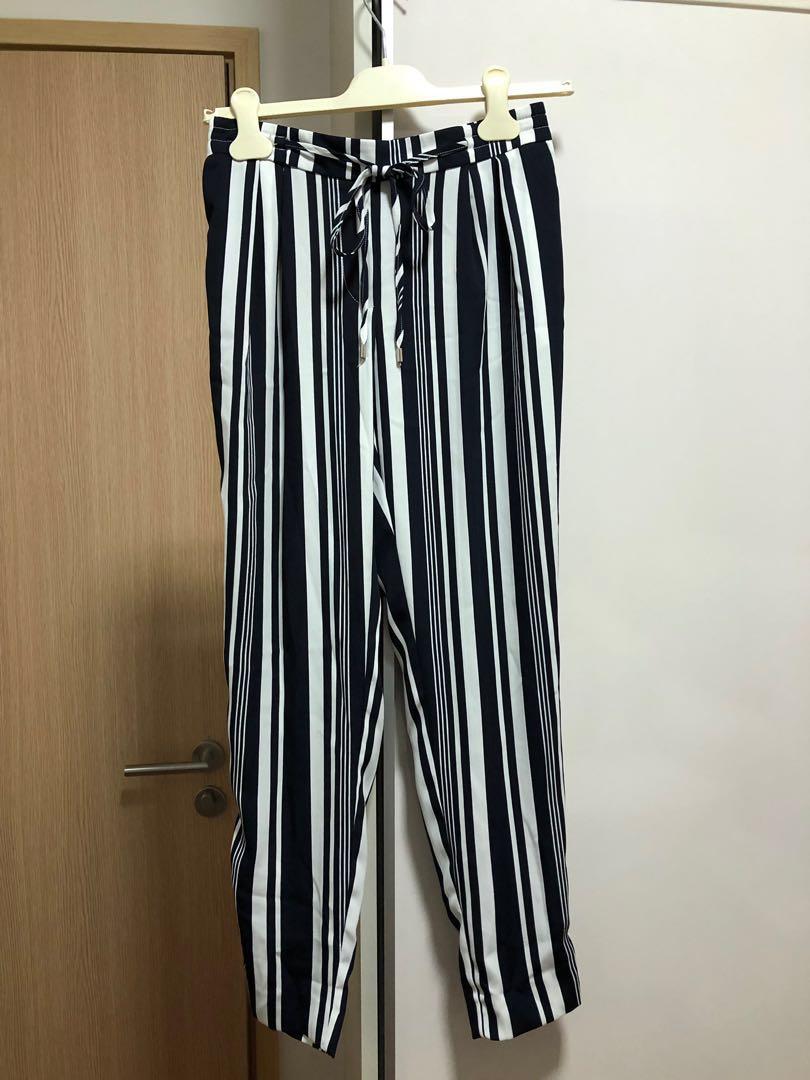 Zara navy blue and white striped pants Women s Fashion Bottoms Other Bottoms on Carousell