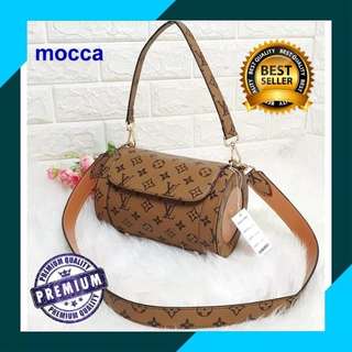 (Kategori: ) berada di . Dikirim oleh queennie1877 (ID iklan 214118251, Gambar 1). Deskripsi: .