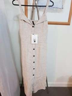 Staple the label linen dress