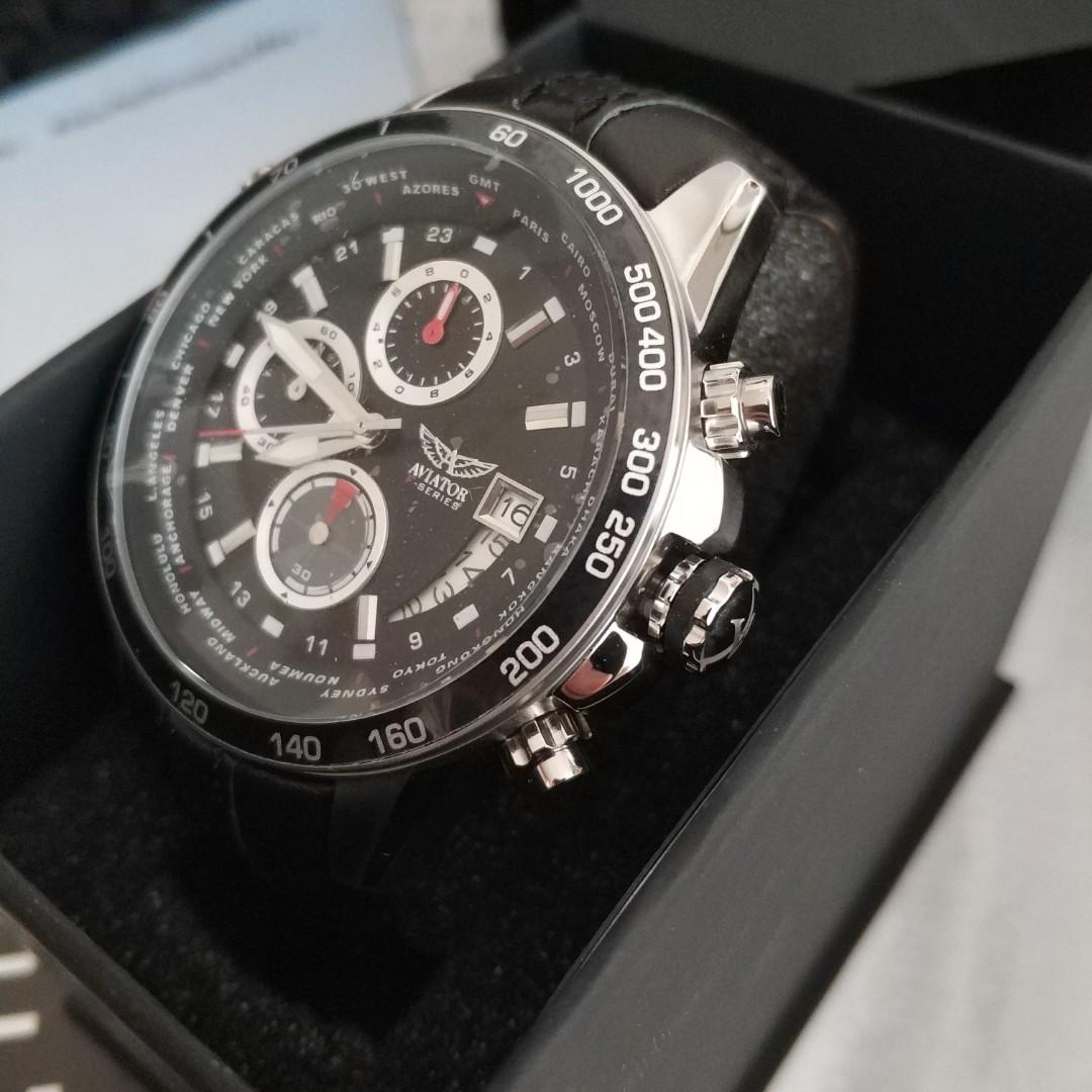 Aviator f series world sales time tachymetre chronograph timepiece