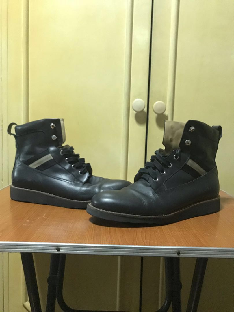 bally lace up boots