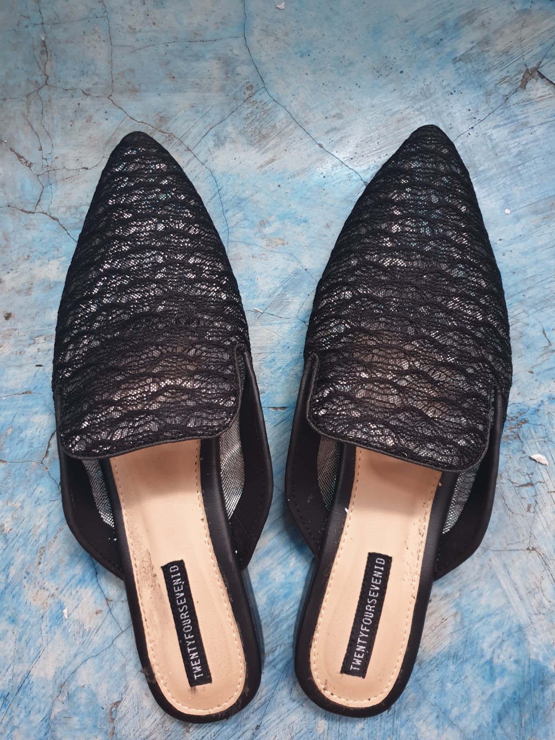Black Mules 24 7id Size 40 Womens Fashion Womens Shoes On Carousell