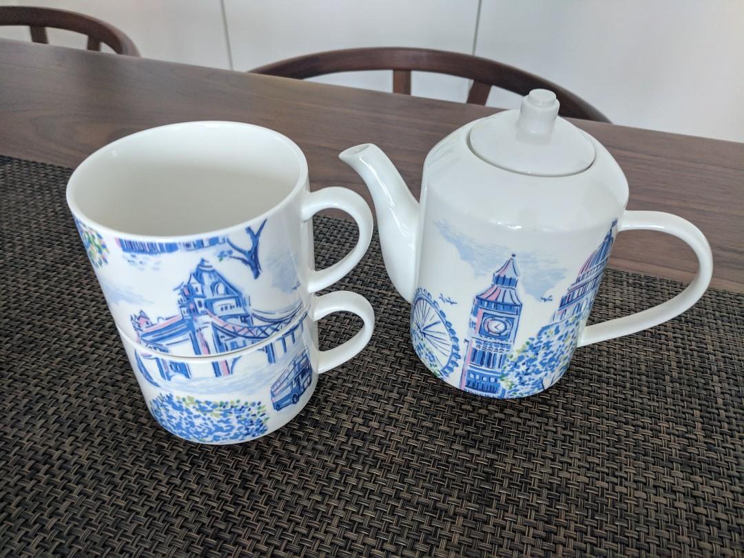 Cath Kidston London teapot and cups, Everything Else on Carousell