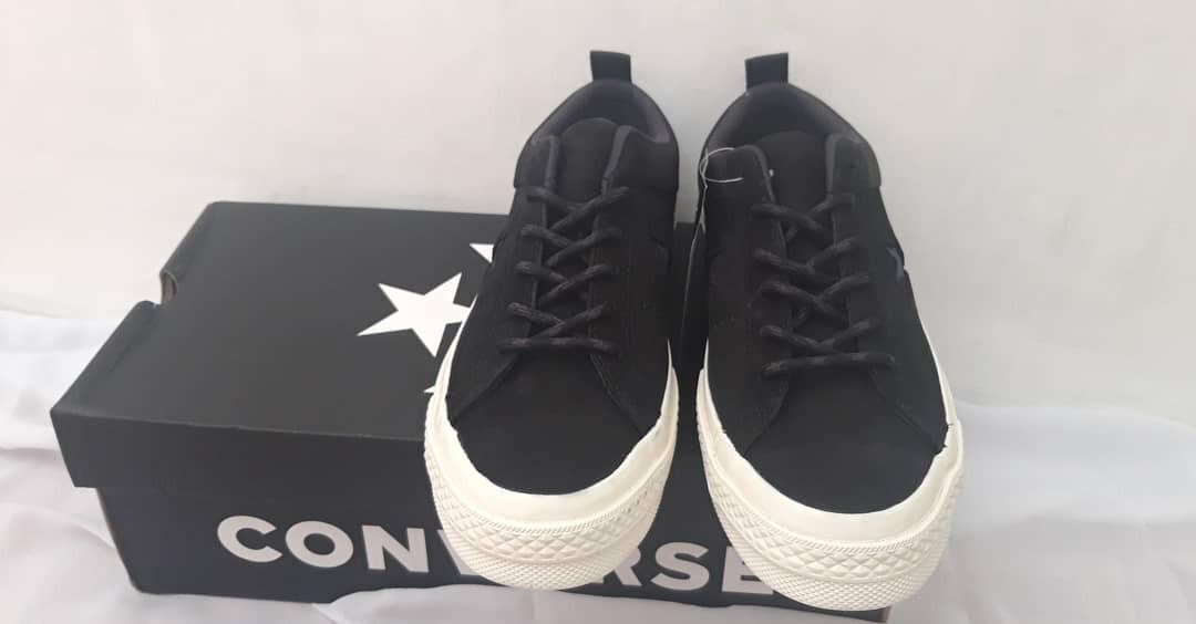 Converse one hotsell star split collar