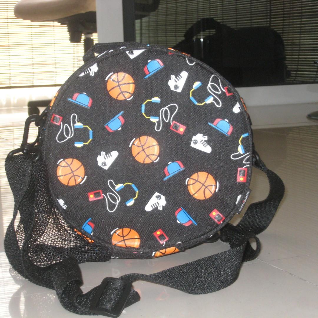 smiggle basketball bag