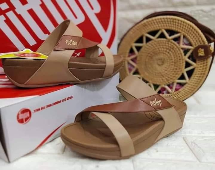 where are authentic fitflops made