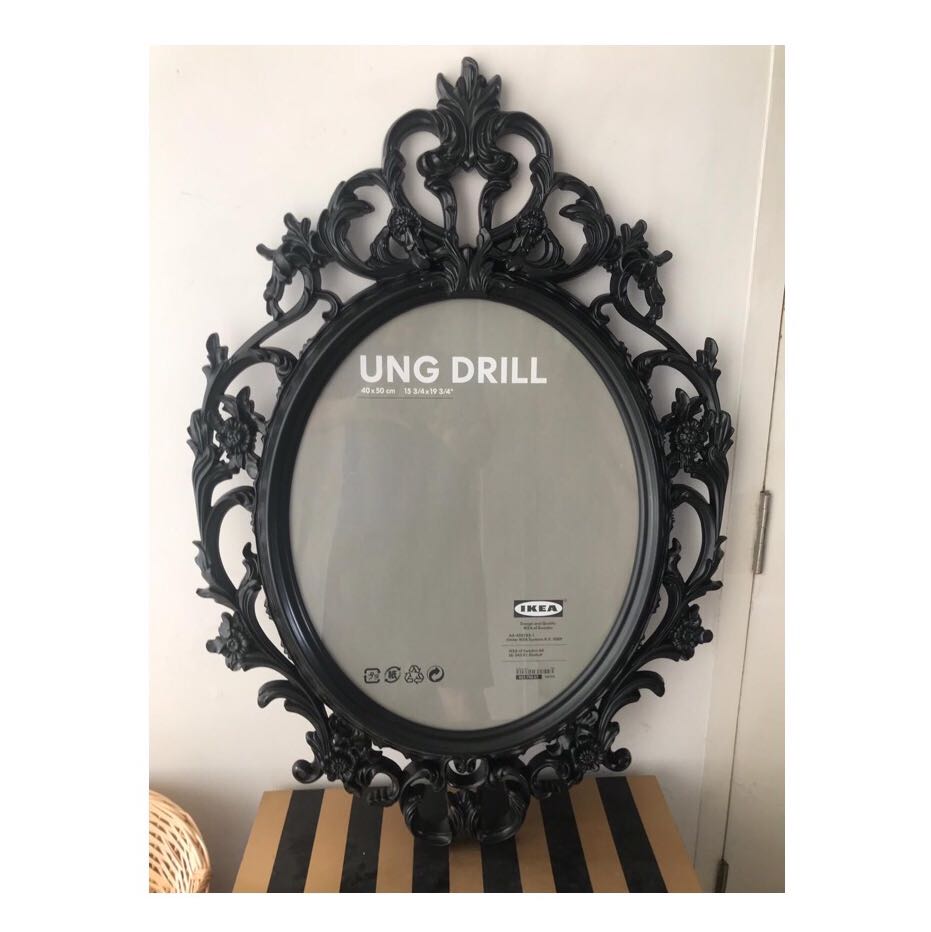 Ikea Oval Photo Frame, Everything Else on Carousell