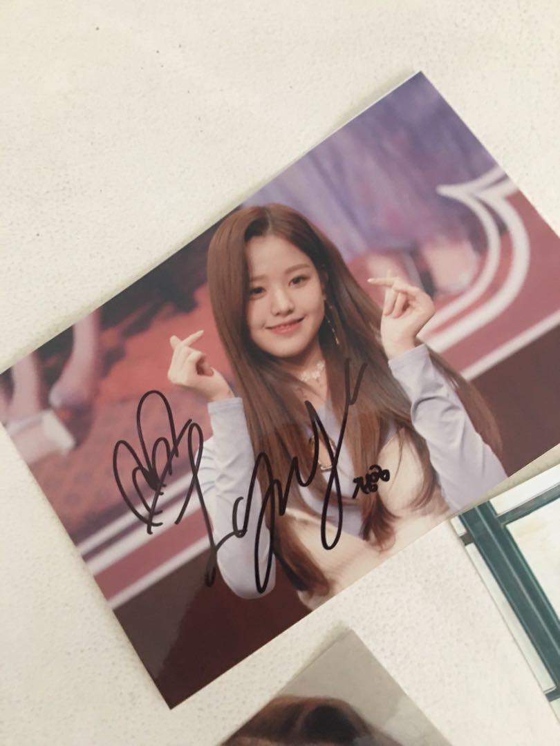 Izone Jang Won Young Rare Signature Photo Entertainment K Wave On Carousell Biệt đội bảo vệ jang wonyoung ͏. izone jang won young rare signature photo