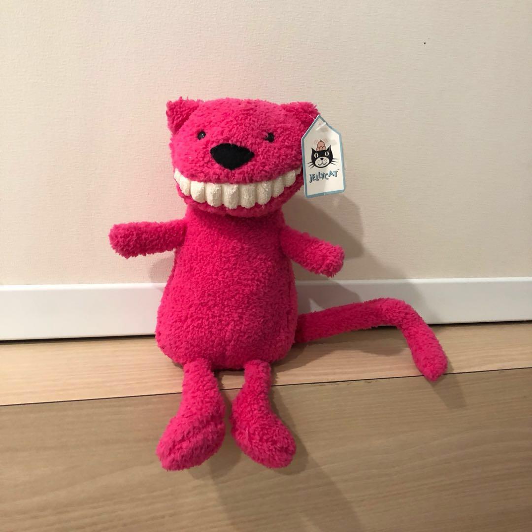 jellycat toothy cat