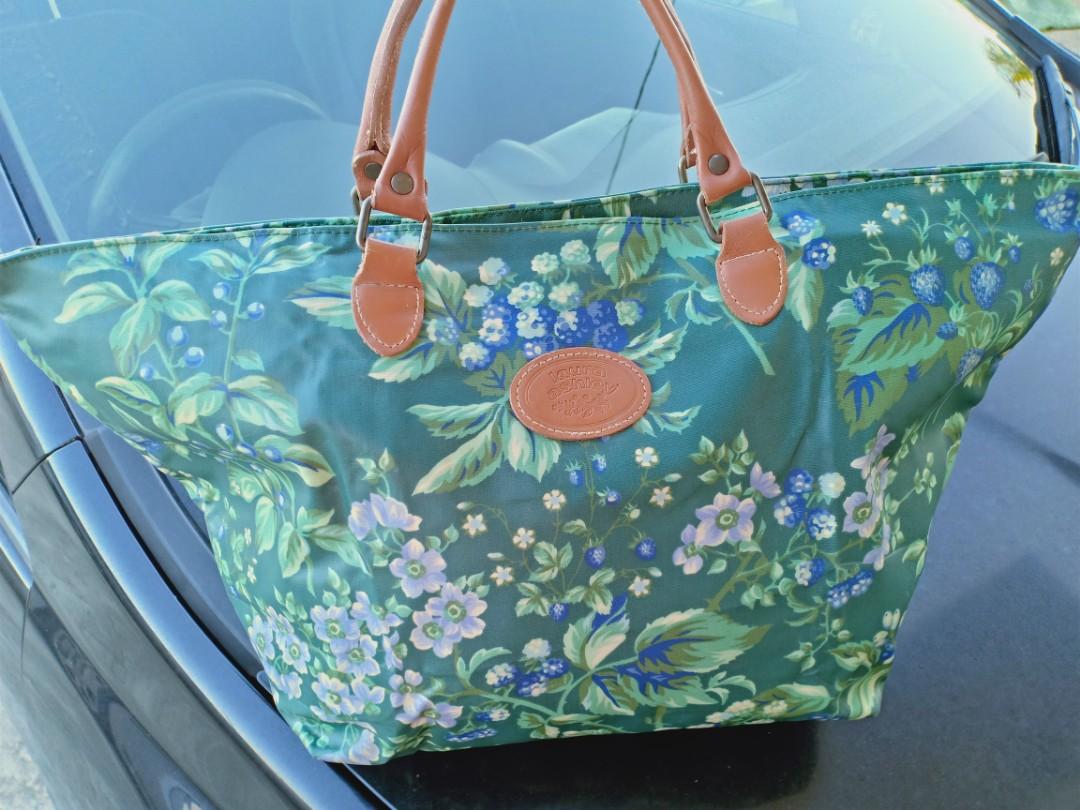 Laura ashley tote new arrivals