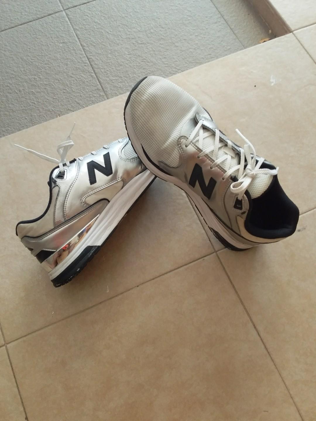new balance shoes too small