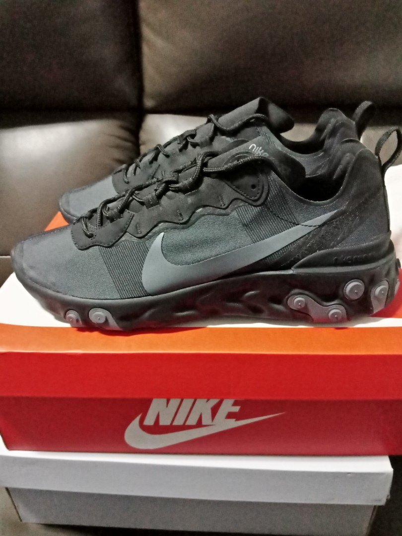 React 55 triple black 2025