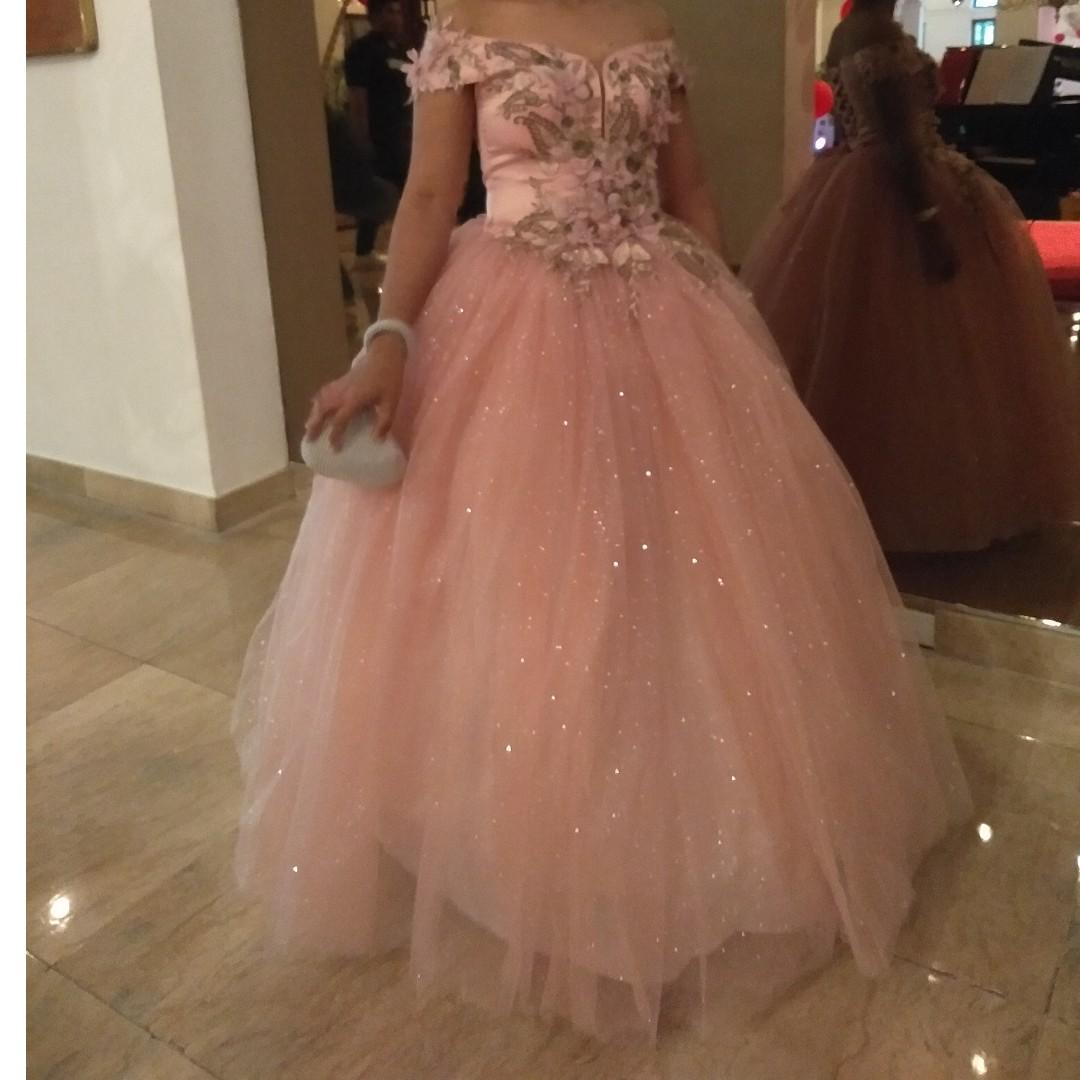 Gown for shop js prom 2019