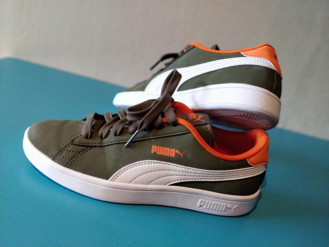 Puma Sneakers Puma Smash v2 Buck JR Women s Fashion Footwear