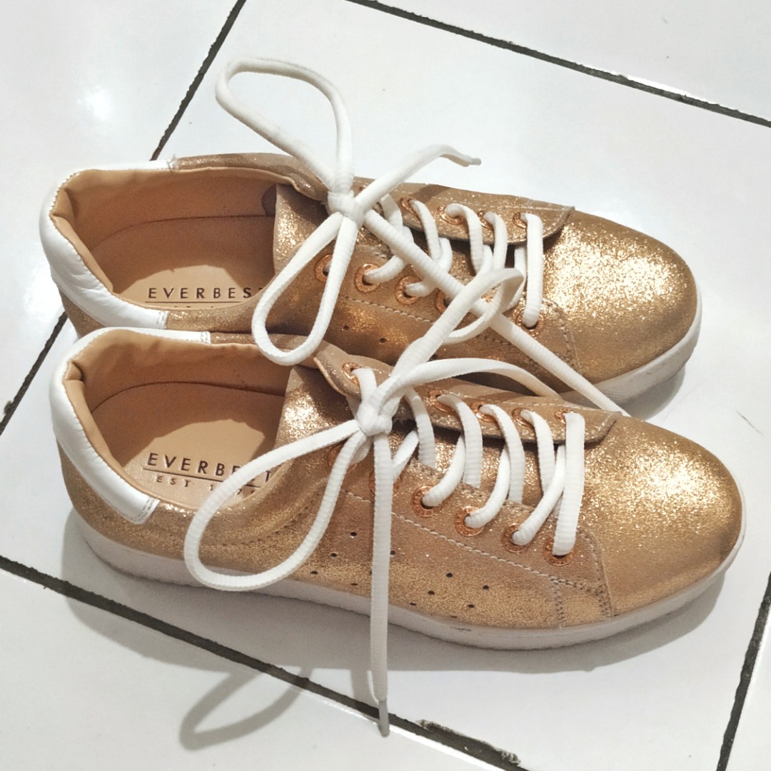 Everbest Sepatu Sneakers Glitter Gold Original Fesyen Wanita Sepatu Di Carousell